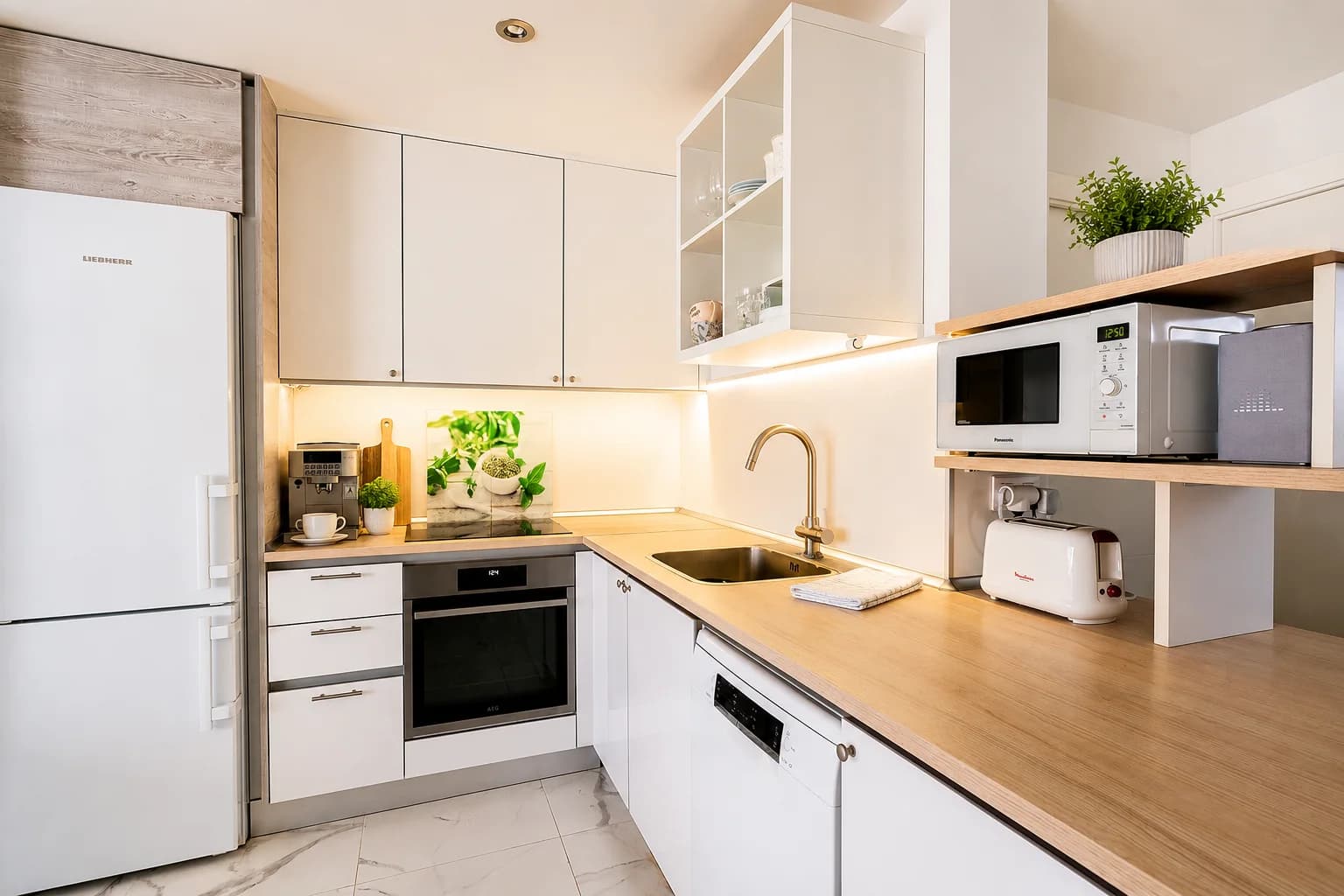 Modern kitchen